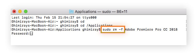 Eliminar una aplicación usando el comando «sudo rm -f» en Terminal en macOS Sonoma.